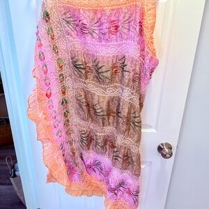 NWT Feathers Anthropologie By Tolani Multicolor Lightweight Silk Scarf